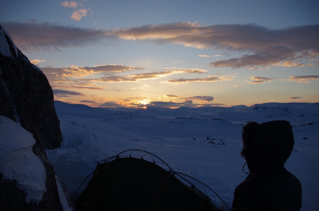 Sonnenuntergang über der eisbedeckten Hardangervidda